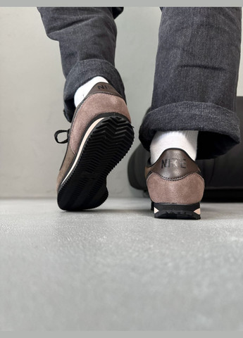Коричневі всесезонні кросівки cortez '23 velvet brown - fj5180-200 Nike