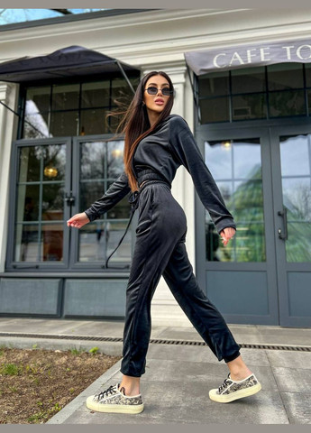 Велюровий жіночий костюм з штанами та кофтою Adelante (316649540)