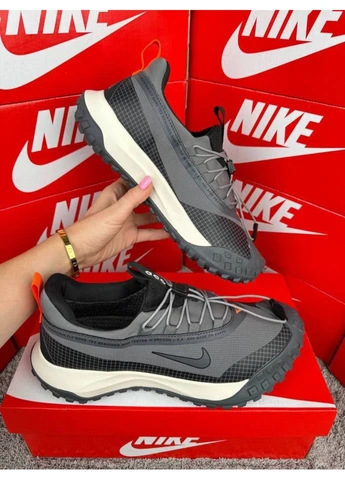 Темно-серые кроссовки grey black beige (размер ) No Brand ACG Mountain Fly Low GTX