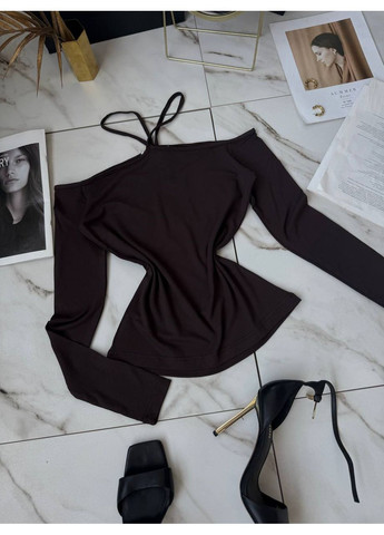 Стильний жіночий лонгслів з відкритими плечима та перехресними бретелями Україна (353492780)