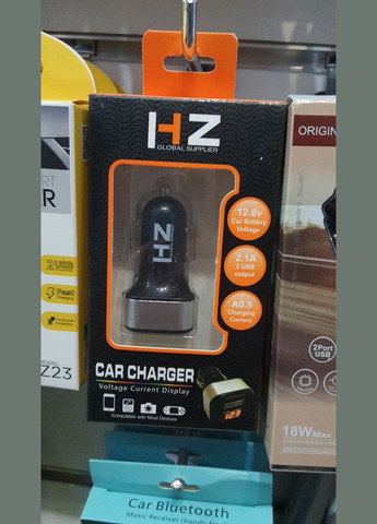 Автомобільний зарядний пристрій HZ HC1/9001 Charger 2.4A 2 USB від прикурювача з вольтметром No Brand (337311105)
