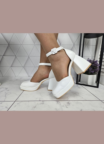 No Brand Туфли босоножки белые на широком каблуке с ремешком застежкой белый з, — (322650829)