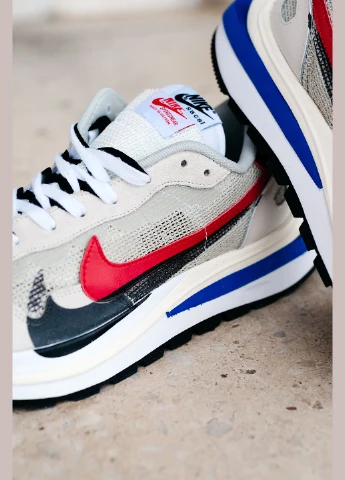Цветные демисезонные кроссовки мужские nike sacai No Brand VaporWaffle