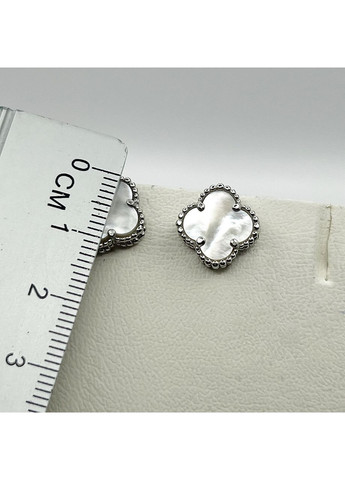 Сережки-пусети срібні з перламутром "Конюшина" 2,8 г No Brand (369737295)