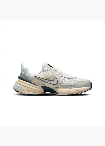 Кроссовки женские V2K Run White FD0736-004 Nike белые (325415280)