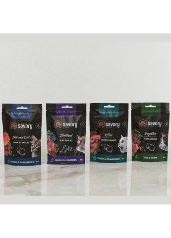 Хрусткі ласощі для кошенят з лососем та малиною для здоров'я шкіри та шерсті 50 г Savory (363054360)
