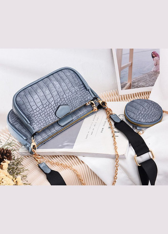 Жіноча міні сумочка клатч з ланцюжком та ключницею у стилі рептилія блакитна (sku_1249Г) No Brand (330576645)