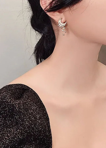 Сережки жіночі півмісяці з підвісками Fashion Jewelry (370805828)