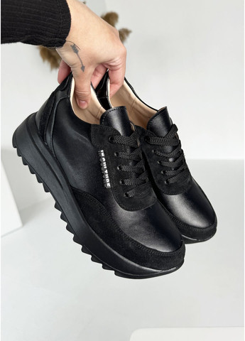 Черные демисезонные кроссовки со стильными замшевыми вставками INNOE Кросівки чёрные демисезоны (353685308)