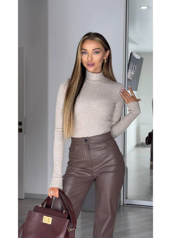 Жіночі штани з еко-шкіри на флiсе коричневого кольору 35119 No Brand (362892964)