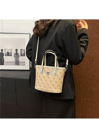 Жіноча сумка Guess 2038 молочна No Brand (367041090)