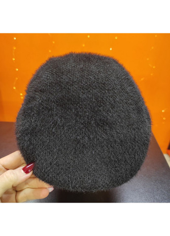 Кепи женская однотонная острый козырек 57/58 No Brand (369924978)