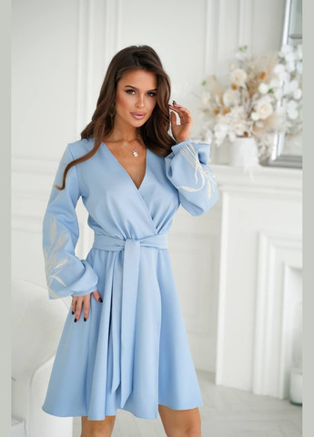 Голубое платье на запах с вышивкой Украина