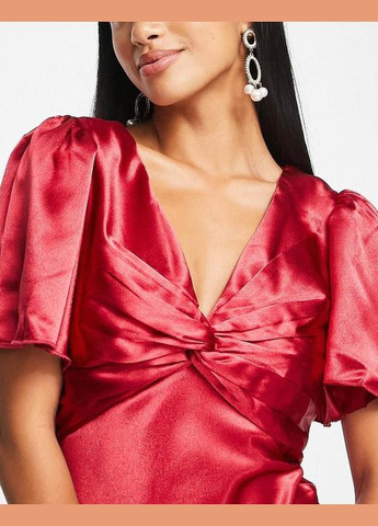 Малиновое платье макси атласно Little Mistress