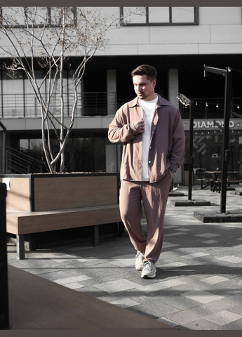 Темно-бежевый летний костюм: брюки и рубашка из легкого дышащего материала с рубашкой, брючный Україна