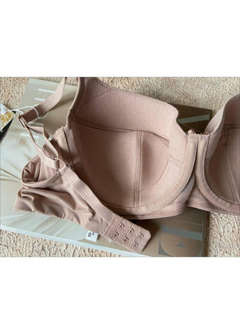 Пудровый пудровый бюстгальтер с формованной чашкой Lanny Mode