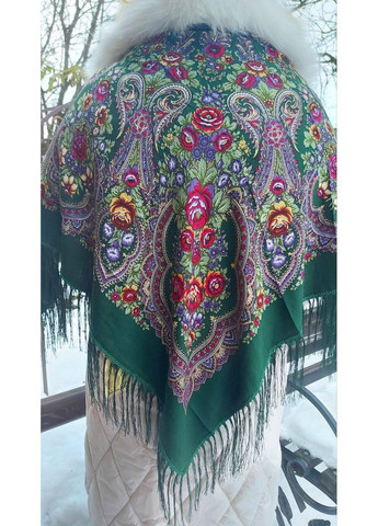 Украинский платок на Рождество 110см плюс торочки, зеленый платок No Brand (366817544)