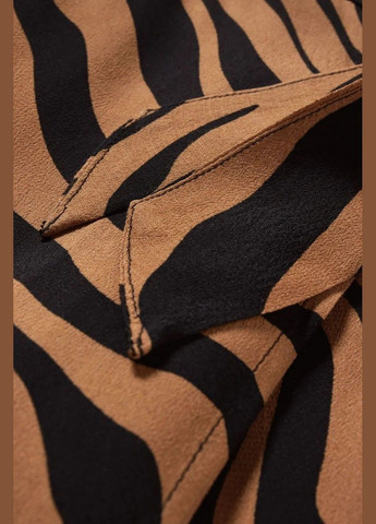 Світло-коричнева кежуал сукня C&A з тваринним принтом