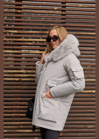 Сіра зимня куртка MN