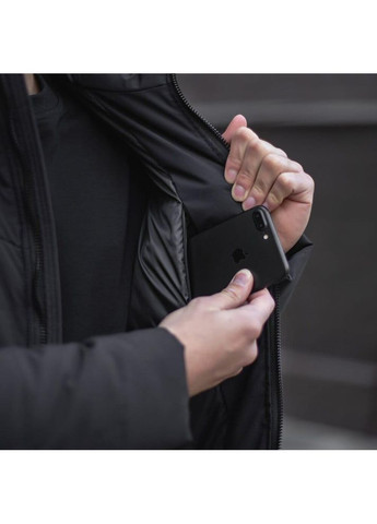 Черная зимняя стильная мужская куртка зимняя плащевка на силиконе черная No Brand