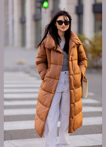 Коричневое зимнее Женское зимнее длинное пальто трансформер 8998 трансформер Svidni