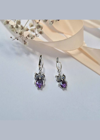 Срібні сережки з підвіскою Сова із Бузковими каменями срібло 925 проби Чорнене 2474 5.74г No Brand (315359656)