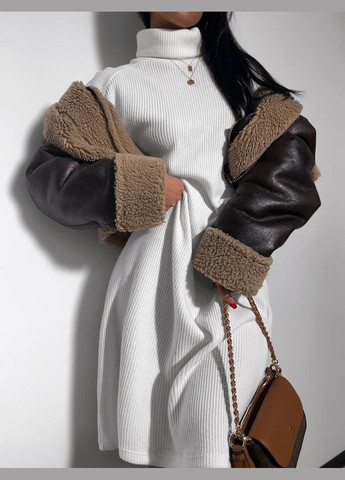 Молочное кэжуал платье N.Family однотонное