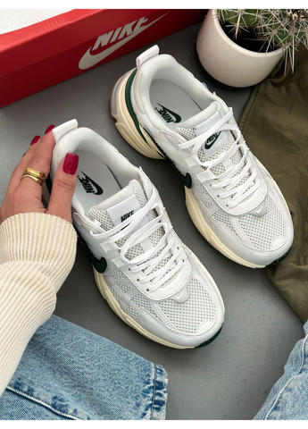 Кросівки жіночі і чоловічі Nike V2K Runtekk white green | В2К Рантекк білі зелені No Brand білі демісезони (349729021)
