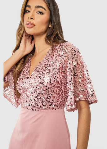 Розовое платье Boohoo однотонное