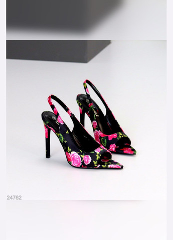 Ефектні жіночі босоніжки No Brand (337006762)