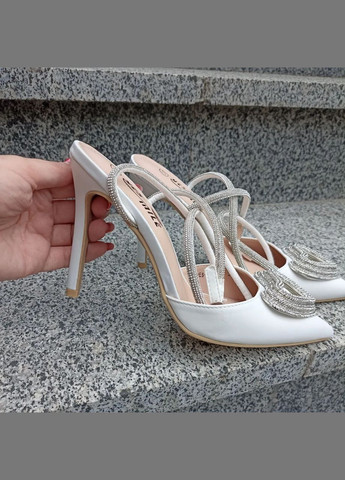 Yes Mile Женские белые туфли с сердечком белый з текстиль, китай — лето (325877514)