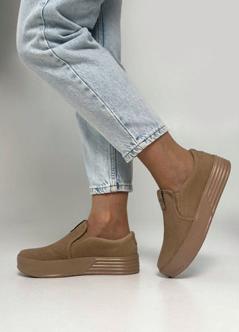 Pegada Сліпони жіночі шкіряні бежевий з натуральний нубук, бразилія — демісезон (301406914)