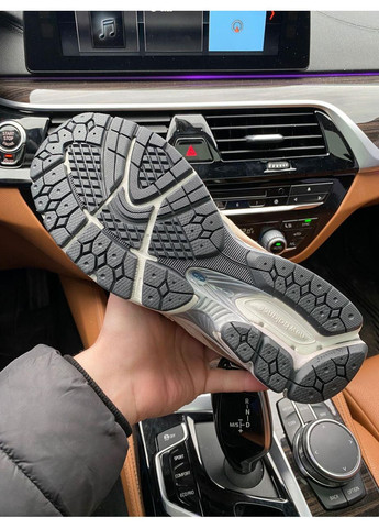 КРОССОВКИ ЖЕНСКИЕ NEW BALANCE 2002R BROWN НЬЮ БЕЛАНС 2002R No Brand белые демисезоны (369387878)