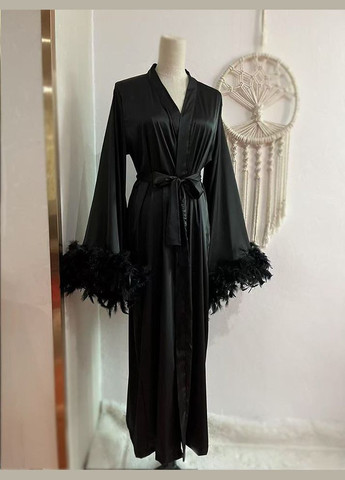 Жіночий атласний вишуканий довгий халат Казкова з об`ємним рукавом з пір'ям No Brand Халат довгий з пір`ям Fairytale (339603176)