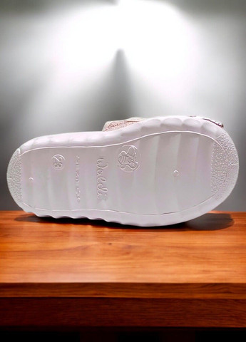 Ортопедичні тапочки капчики для дівчинки капці на липучці Waldi (326051449)