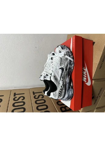 Белые демисезонные кроссовки мужские nike initiator custom white black найк инитиатор белые No Brand
