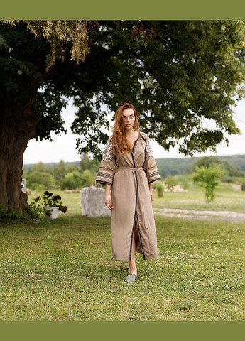 Коричневый зимний женское вышитое платье иеремия коричневое Galychanka 4606