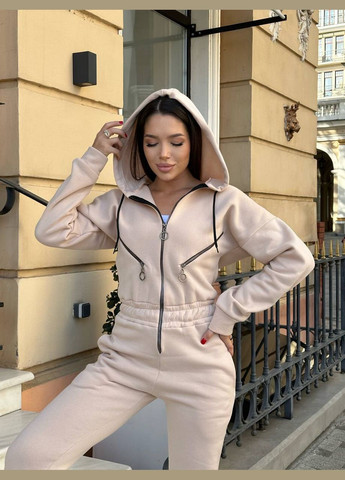 Теплий комбінезон бежевий з тринитки на флісі з капюшоном, приємний до тіла ніжний комбез на сезон весна-зима No Brand 119-5 однотонний бежевий