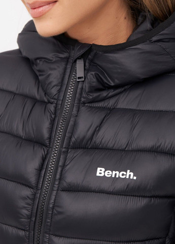 Черная демисезонная куртка Bench