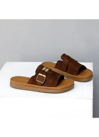 Коричневые шлепанцы lessy No Brand