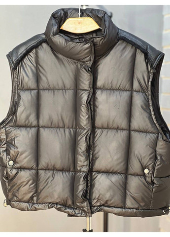 Жилетка женская 9039 стеганная короткая вставка из экокожи на спине Lady yep (304291620)