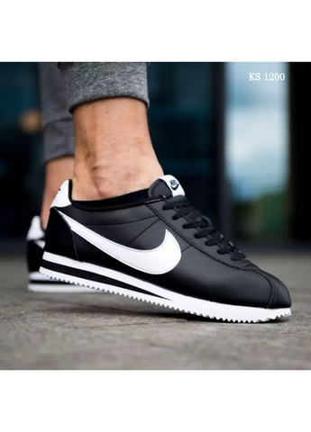 Черные демисезонные кроссовки мужские nike cortez black and white найк кортез No Brand