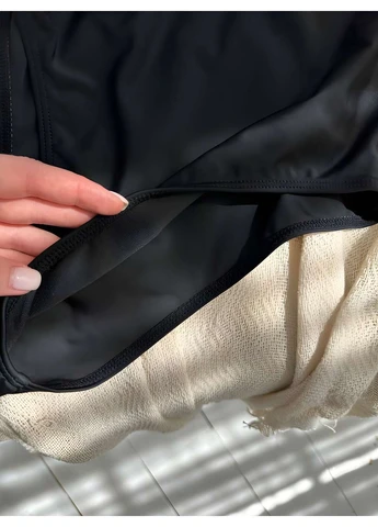 Черный летний женский летний изысканный асимметричный купальник черный. No Brand