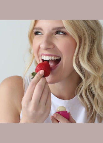 Бальзам для губ Organic Lip Balm Wildberry Лісова ягода (7 г) EOS (278773647)