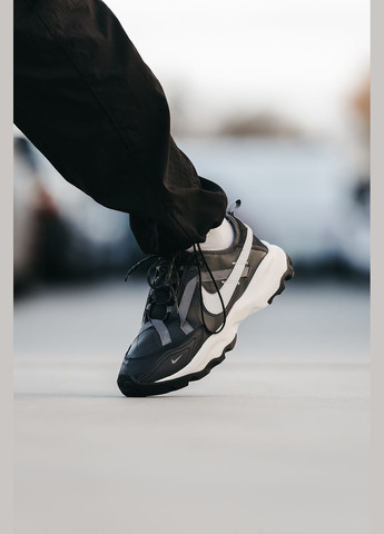 Черные всесезонные кроссовки мужские nike tc 7900 black white | найк тс 7900 черные белые No Brand