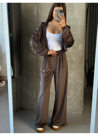 Жіночий велюровий костюм Osoblyva (361400433)