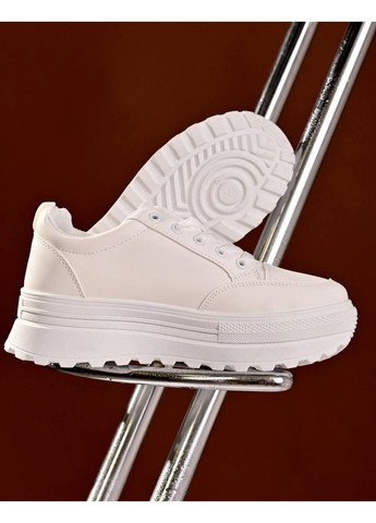 Кроссовки женские белые на шнуровке No Brand Кросівки жіночі белые демисезоны (370590478)