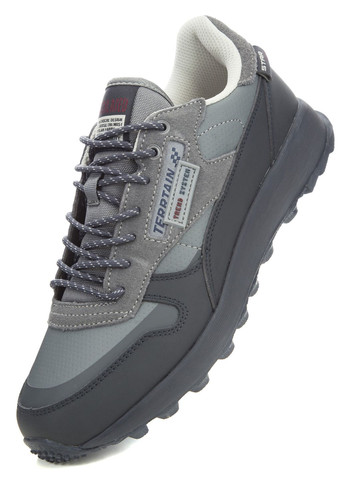 Сірі всесезон кросівки чоловічі Baas