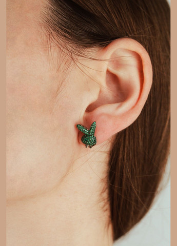 Сережки пусети-гвоздики срібні з цирконієм Плейбой 2468/9рз No Brand (316398523)