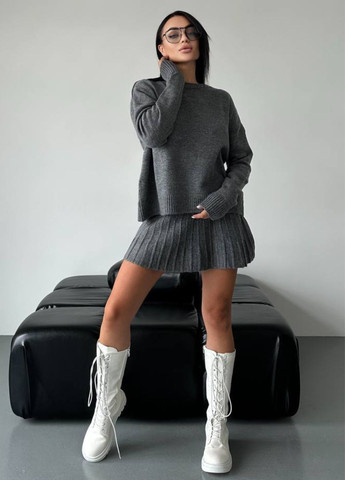 Базовий повсякденний в'язаний костюм двійка: оверсайз светр + міні спідниця плісе Allthings (349511018)